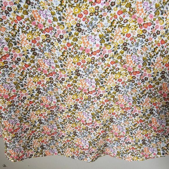 Floral Women's Top - Picture 7 of 16